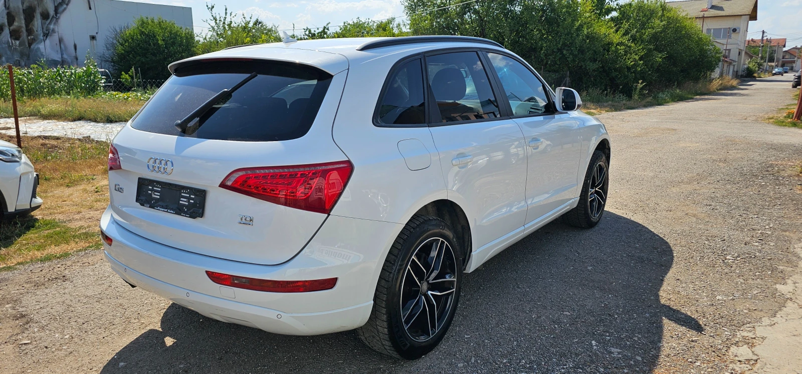 Audi Q5 2.0tdi 170кс. Euro5, снимка 7 - Автомобили и джипове - 55647069