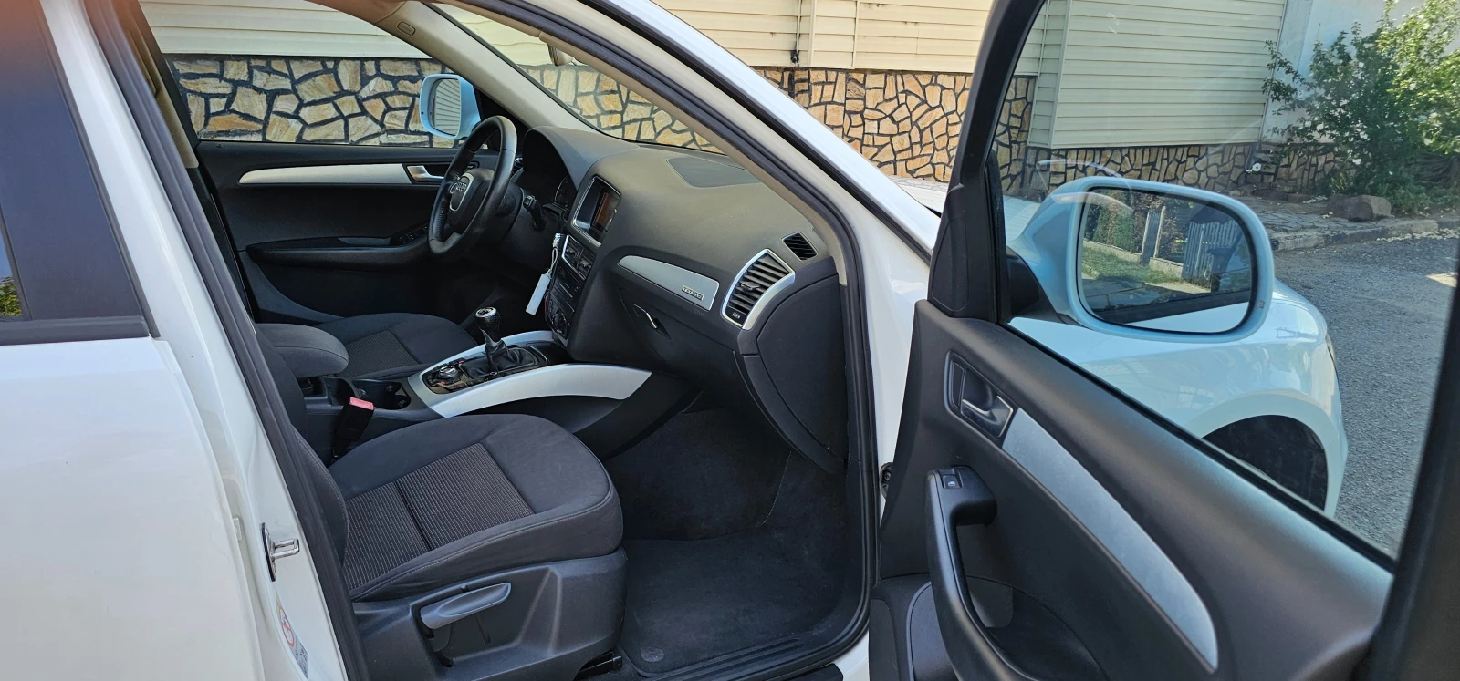 Audi Q5 2.0tdi 170кс. Euro5, снимка 14 - Автомобили и джипове - 55647069