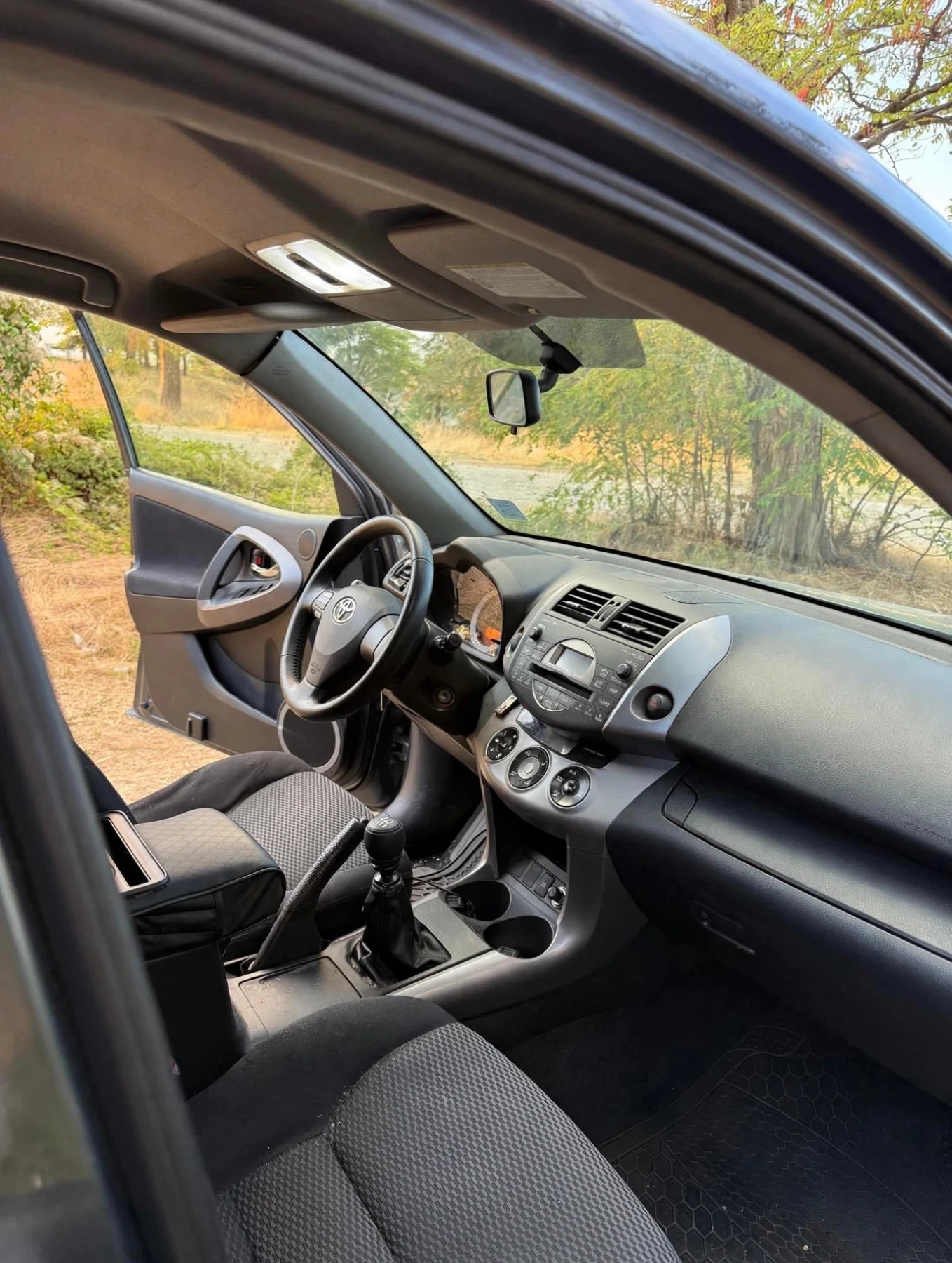 Toyota Rav4, снимка 6 - Автомобили и джипове - 56158145