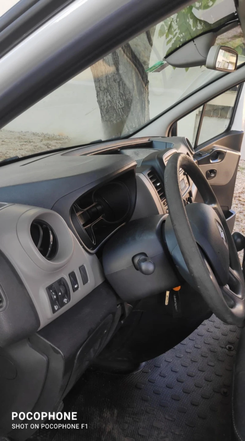 Renault Trafic 1, 6 dCi 115, снимка 14 - Бусове и автобуси - 47775197