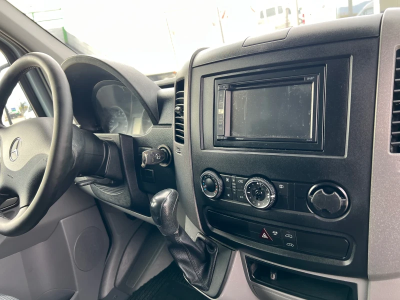Mercedes-Benz Sprinter 516 КЛИМАТИК-до3.5тона., снимка 16 - Бусове и автобуси - 52179540