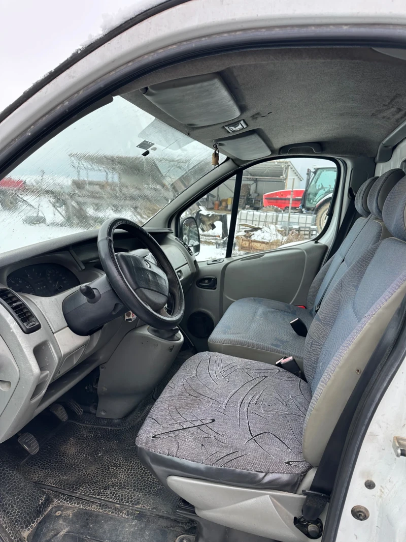Renault Trafic, снимка 5 - Бусове и автобуси - 53598744