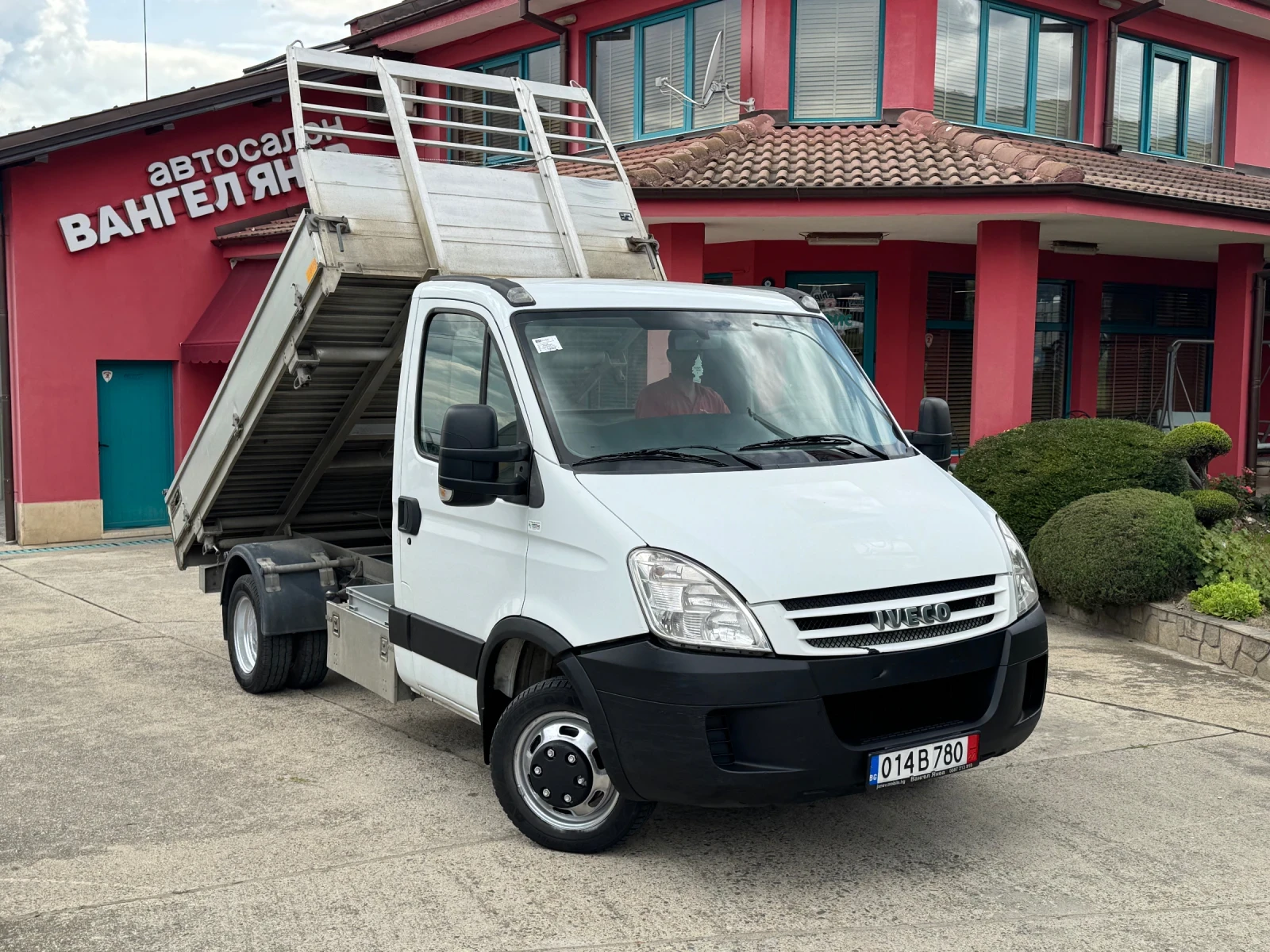 Iveco Daily 35c12* Тристранен самосвал - изображение 10