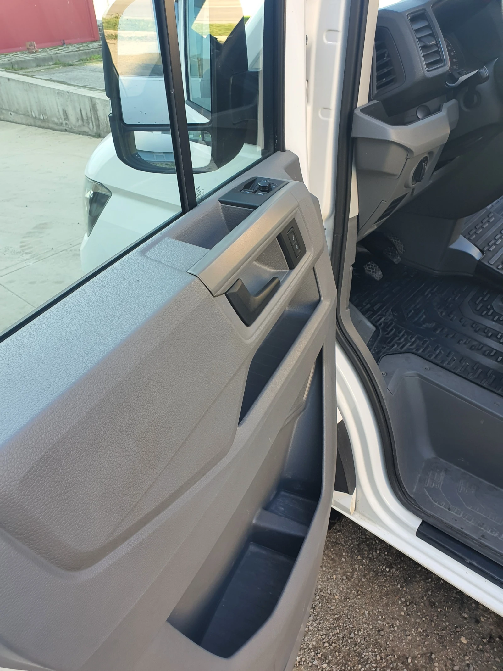 VW Crafter 2.0 TDI - изображение 6