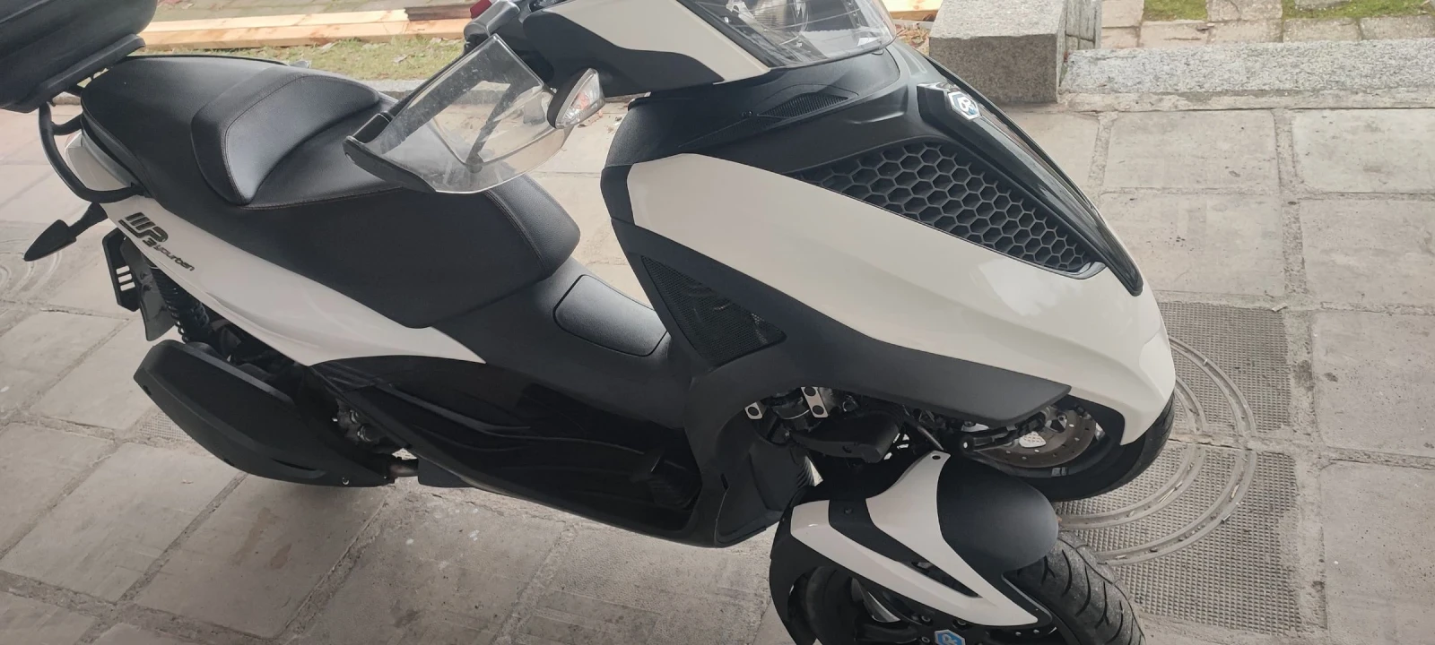 Piaggio Mp3 LT - изображение 4