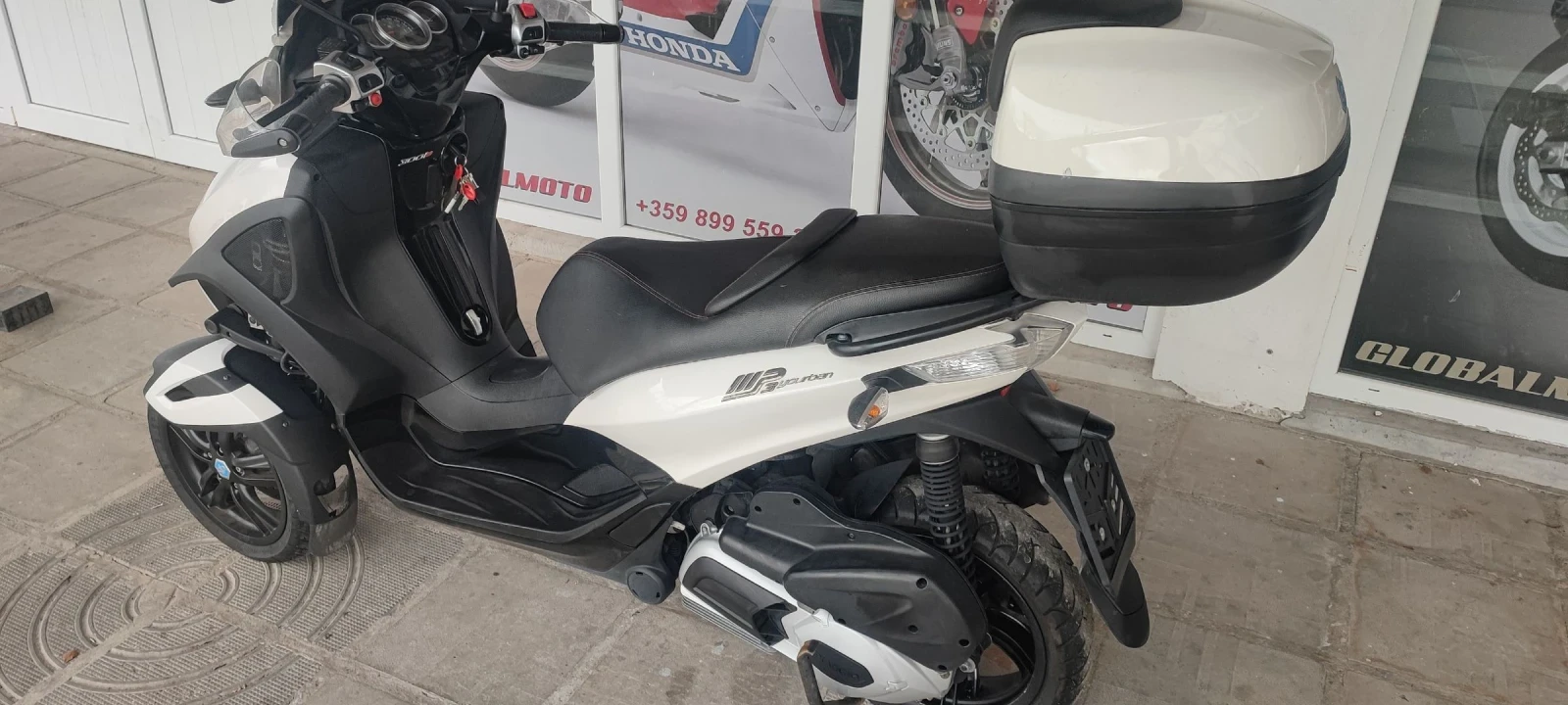 Piaggio Mp3 LT - изображение 2