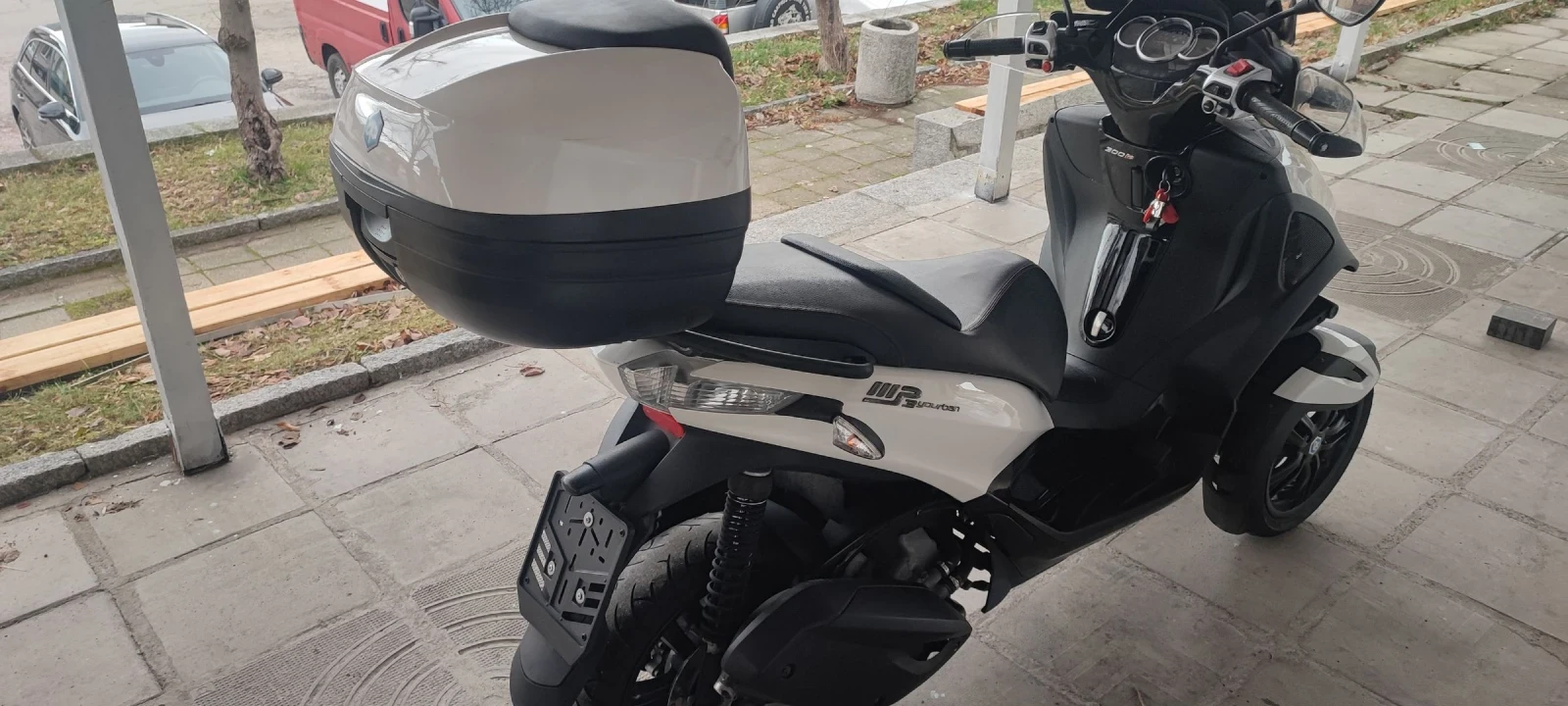 Piaggio Mp3 LT - изображение 3