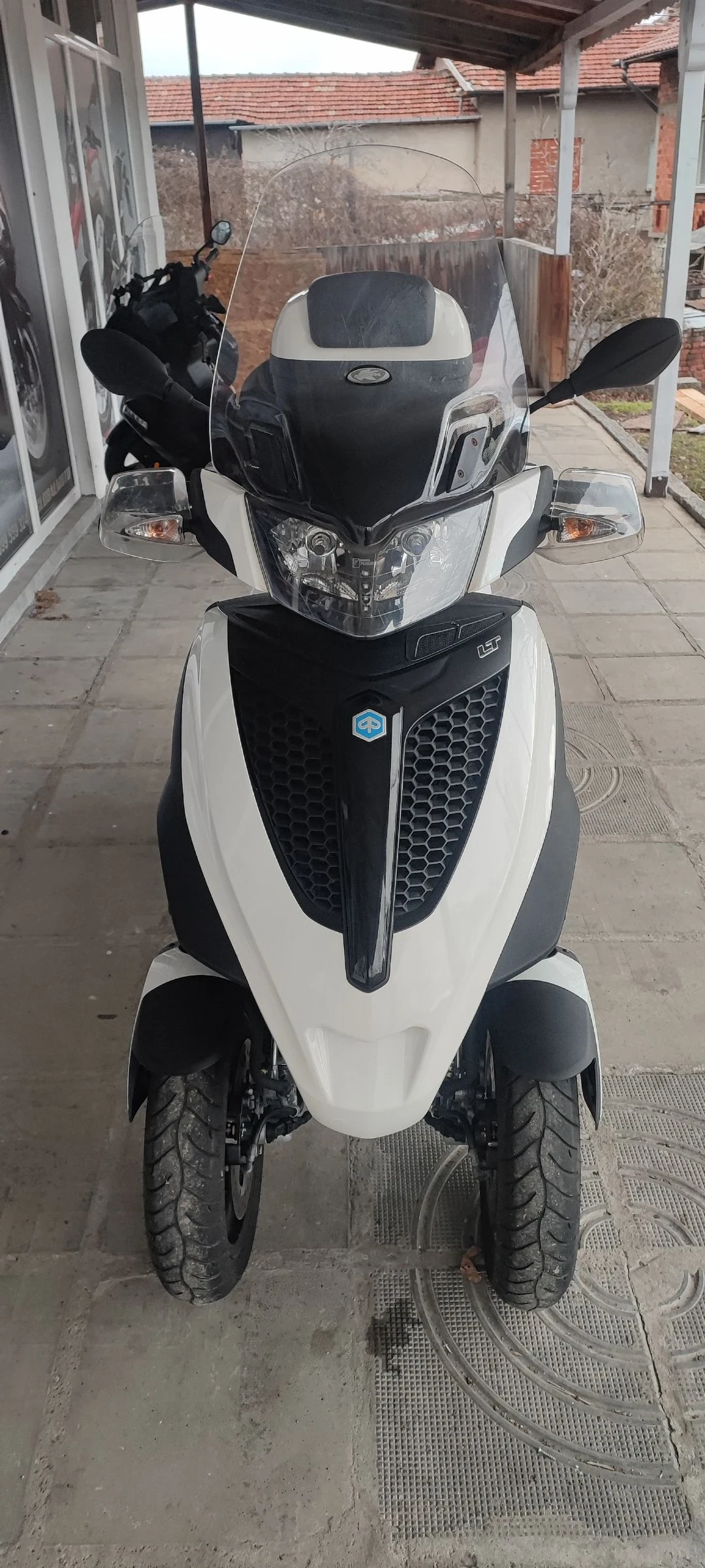 Piaggio Mp3 LT - изображение 5