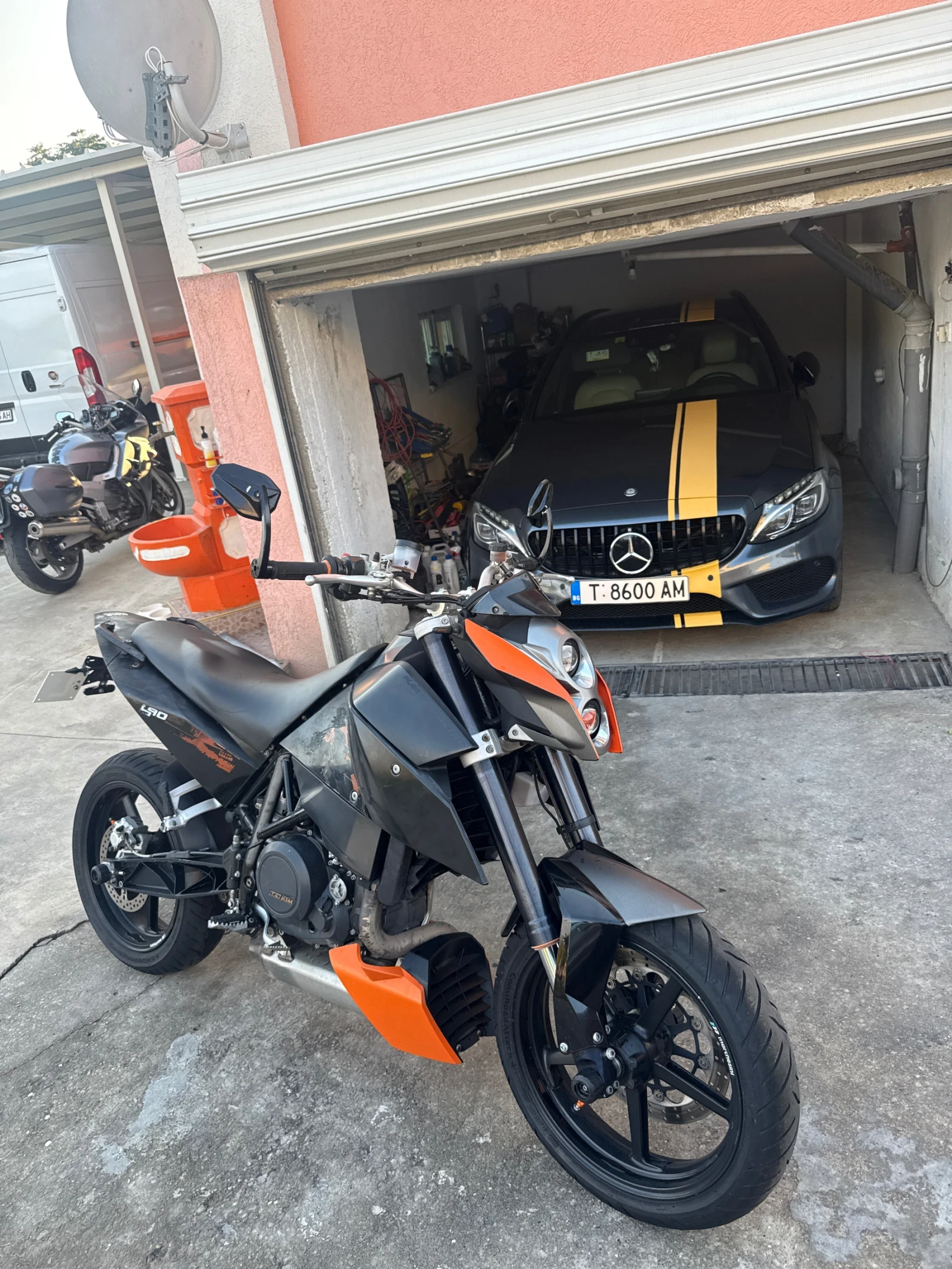 Ktm Duke 690