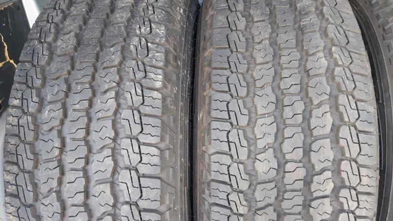 Гуми Летни 265/60R18, снимка 2 - Гуми и джанти - 29340391