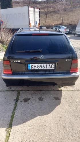 Mercedes-Benz C 220, снимка 3