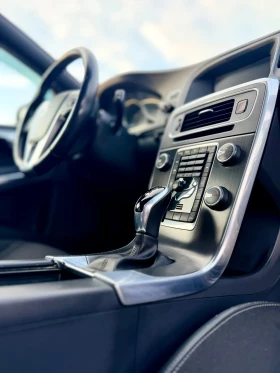 Volvo V60 Cross Country 2.0 D3 FWD, снимка 7