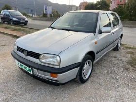     VW Golf 1.6i--