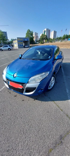 Renault Megane Купе, снимка 2