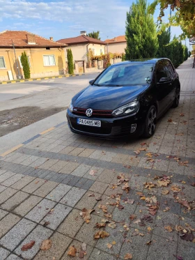 VW Golf 2.0T GTI DSG, снимка 2