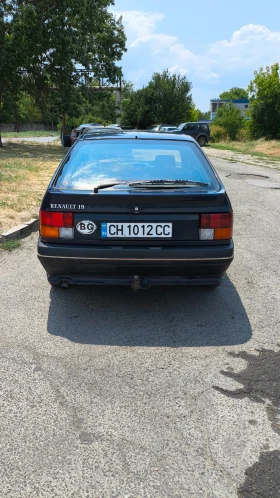 Обява за продажба на Renault 19 1.7 Mi Hatchback  ~1 399 лв. - изображение 3