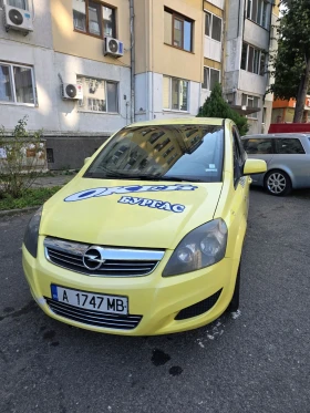  Opel Zafira