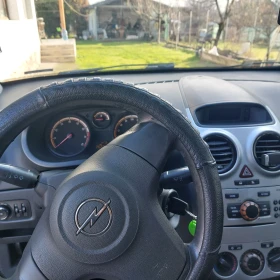 Opel Corsa - 2200 € / 4302.83 лв. - 79961361 8