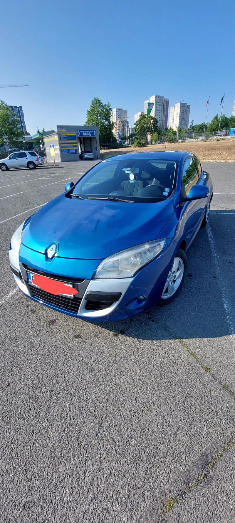 Renault Megane Купе, снимка 2 - Автомобили и джипове - 47359504