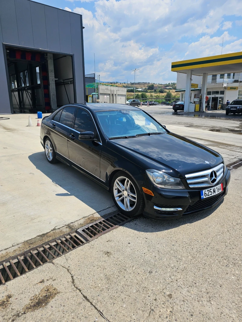 Mercedes-Benz C 300, снимка 3 - Автомобили и джипове - 47362046