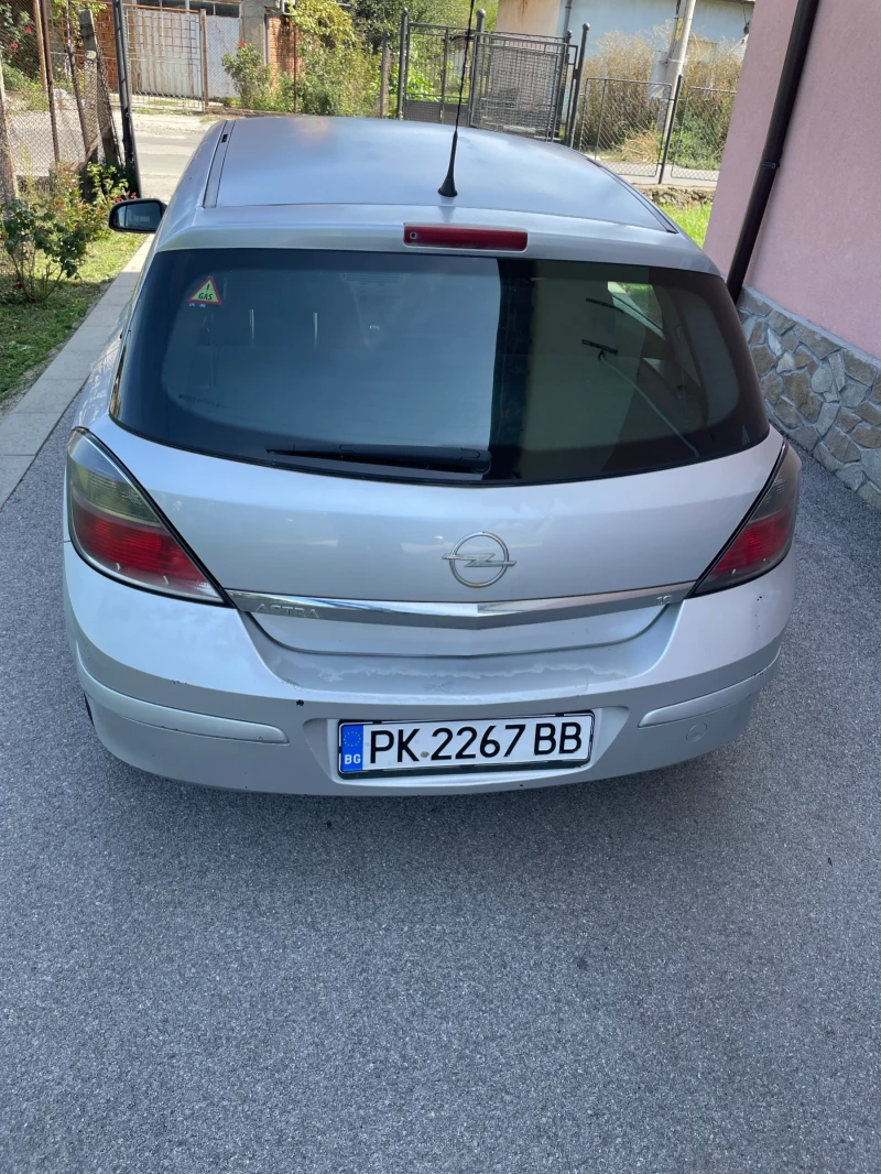 Opel Astra, снимка 8 - Автомобили и джипове - 47461903