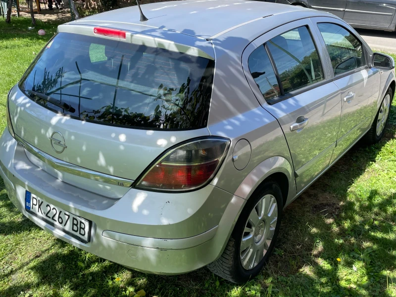 Opel Astra, снимка 2 - Автомобили и джипове - 47461903