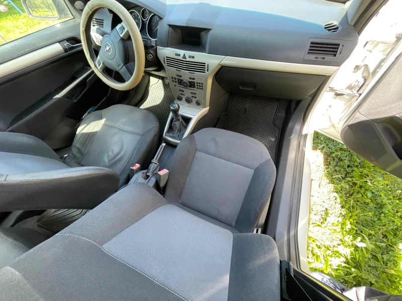 Opel Astra, снимка 11 - Автомобили и джипове - 47461903