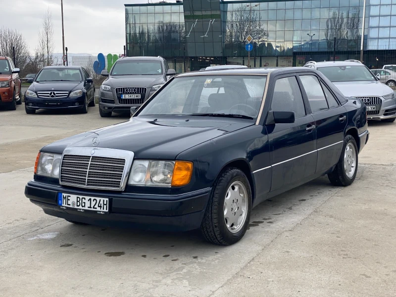 Mercedes-Benz 124 124-E230 АВТОМАТИК , снимка 3 - Автомобили и джипове - 49540043