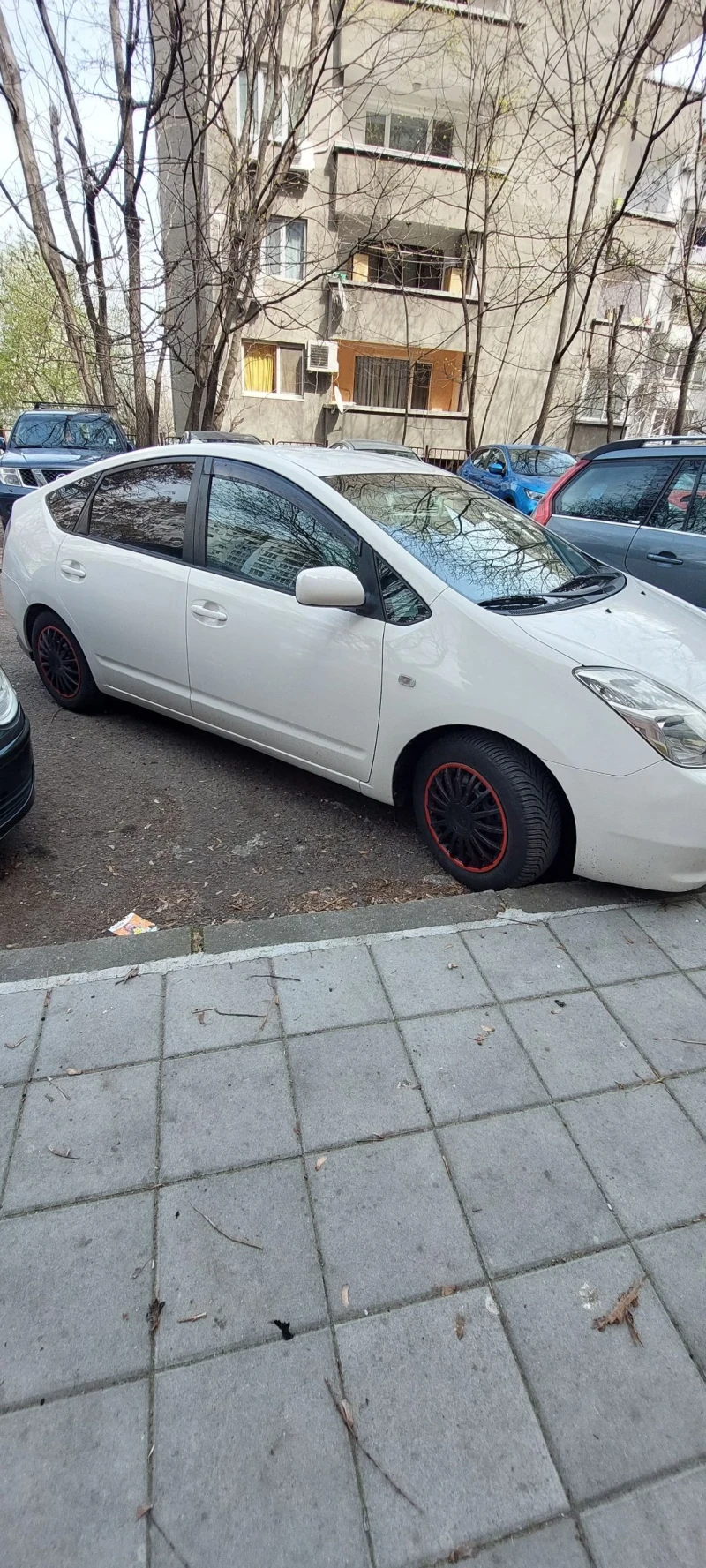 Toyota Prius, снимка 7 - Автомобили и джипове - 49604860