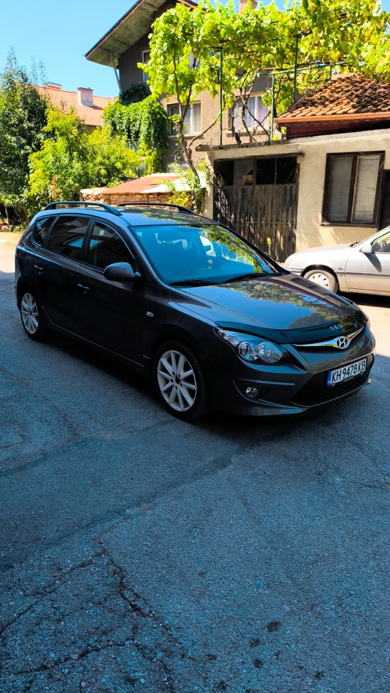Hyundai I30 1.6crd 90 к.с. , снимка 8 - Автомобили и джипове - 51523152