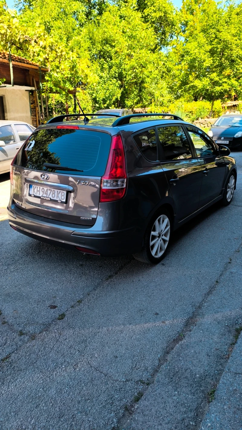 Hyundai I30 1.6crd 90 к.с. , снимка 6 - Автомобили и джипове - 51523152