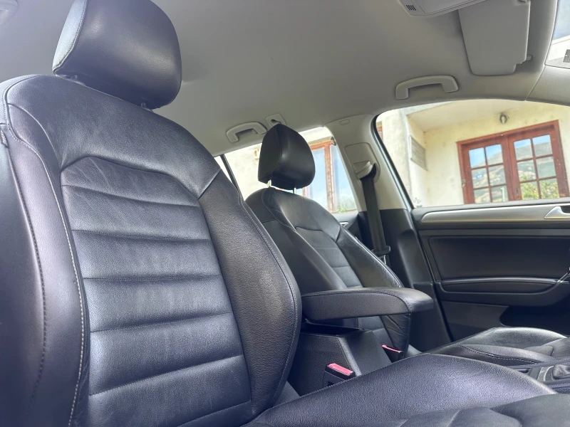 VW Golf 2.0TDI* 4MOTION* HIGHLINE* КАМЕРА* КОЖА* НЕМСКА!, снимка 11 - Автомобили и джипове - 52530351