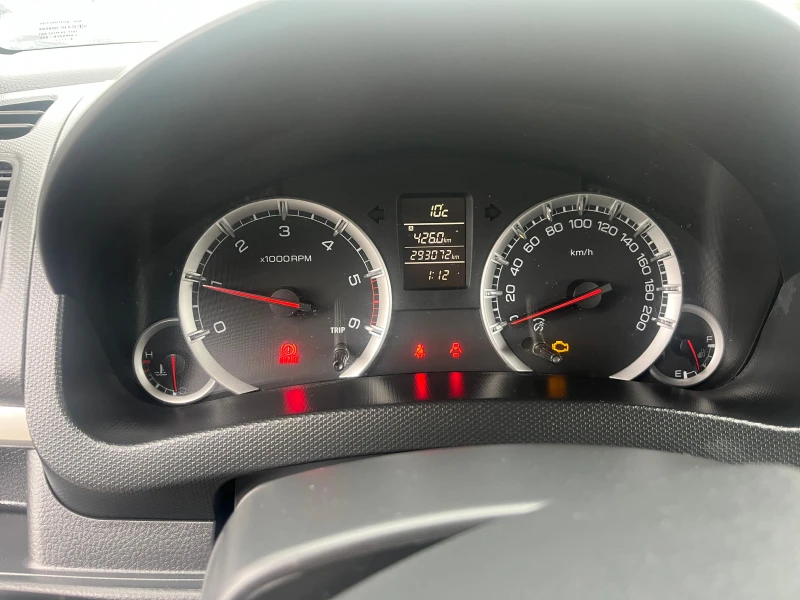Suzuki Swift 1.3 ДИЗЕЛ, снимка 8 - Автомобили и джипове - 52038549