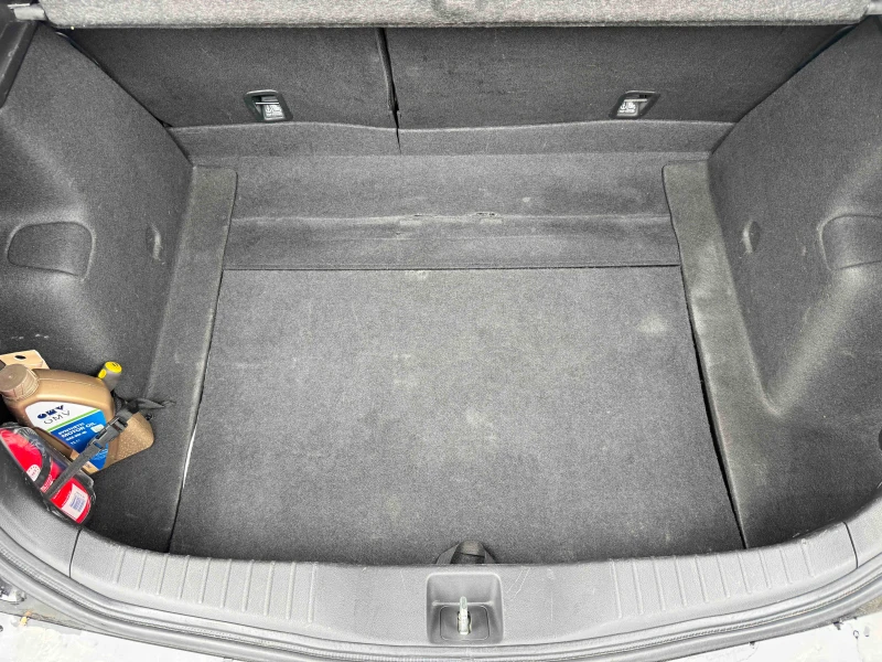 Honda Civic 1, 8 i-VTEC, снимка 8 - Автомобили и джипове - 52142442