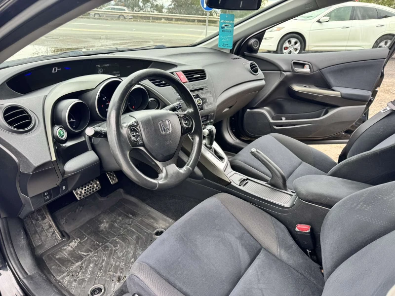 Honda Civic 1, 8 i-VTEC, снимка 3 - Автомобили и джипове - 52142442