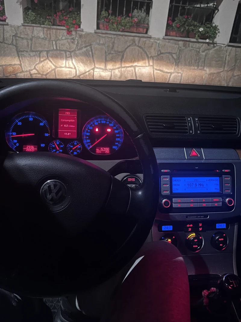 VW Passat 158000км Реални, снимка 15 - Автомобили и джипове - 52179912