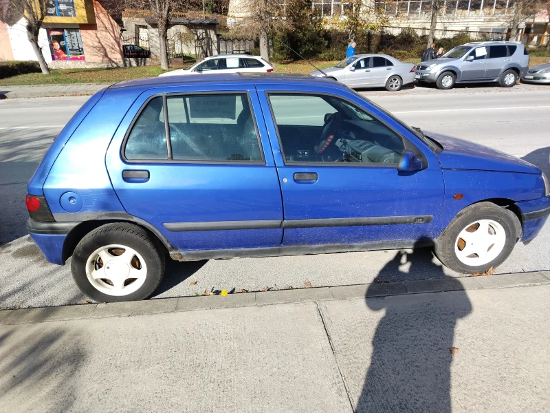 Renault Clio 1.9, снимка 3 - Автомобили и джипове - 52537514