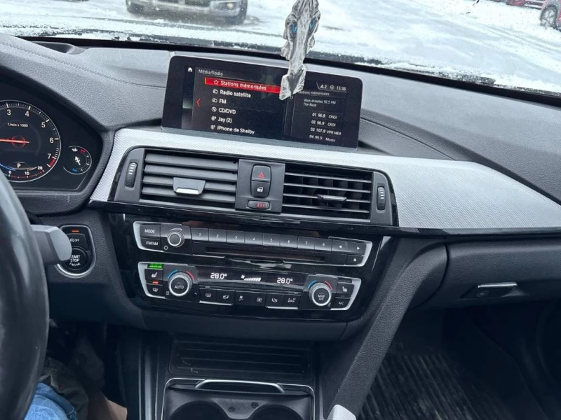 BMW 340 CARFAX * * АВТО КРЕДИТ * * , снимка 8 - Автомобили и джипове - 52776330