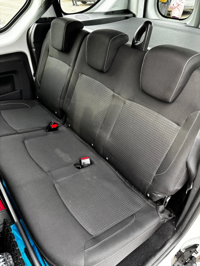 Dacia Dokker, снимка 13 - Автомобили и джипове - 53222747