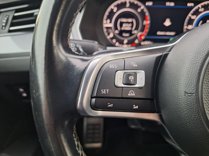 VW Arteon R-line/Digital/4x4/От България, снимка 15 - Автомобили и джипове - 53583569