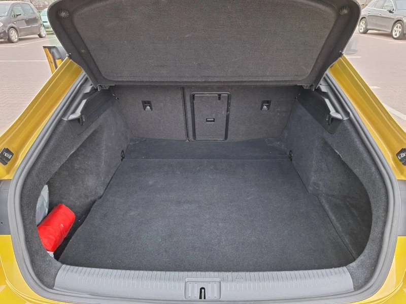 VW Arteon R-line/Digital/4x4/От България, снимка 16 - Автомобили и джипове - 53583569