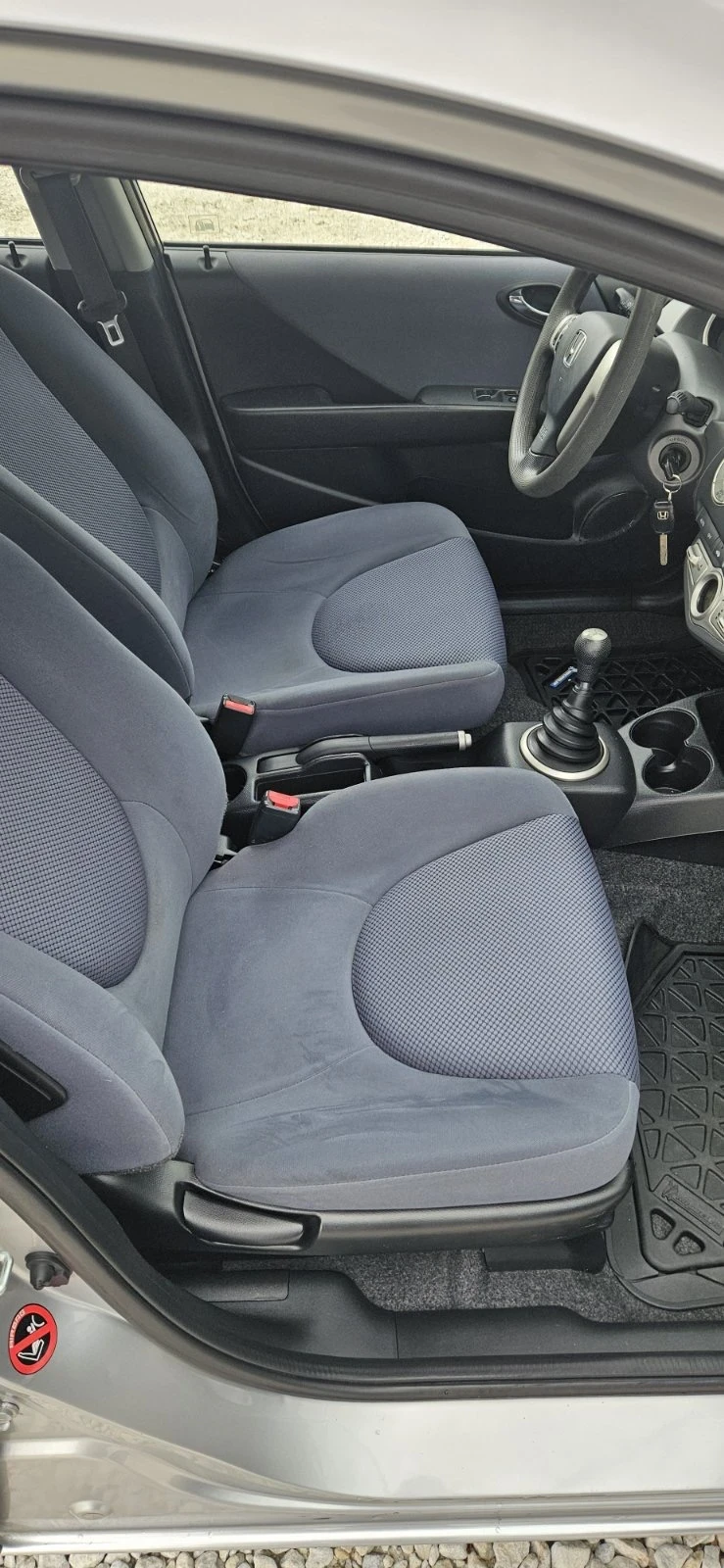 Honda Jazz 1.4 - изображение 8