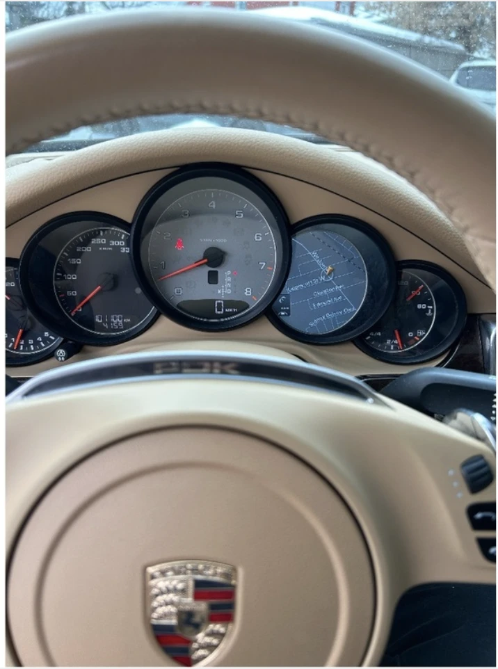 Porsche Panamera 4S* PDK* ПОДГРЕВ* ОБДУХВАНЕ* МАСАЖ* КЕЙЛЕС, снимка 13 - Автомобили и джипове - 53839408