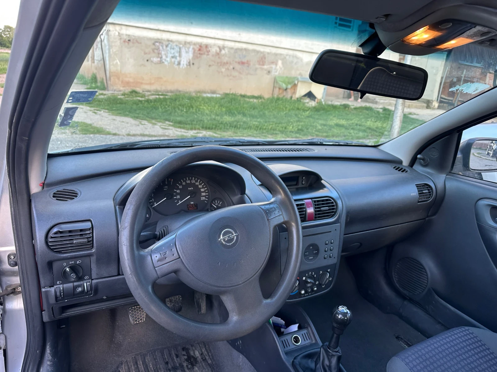 Opel Corsa  - изображение 2