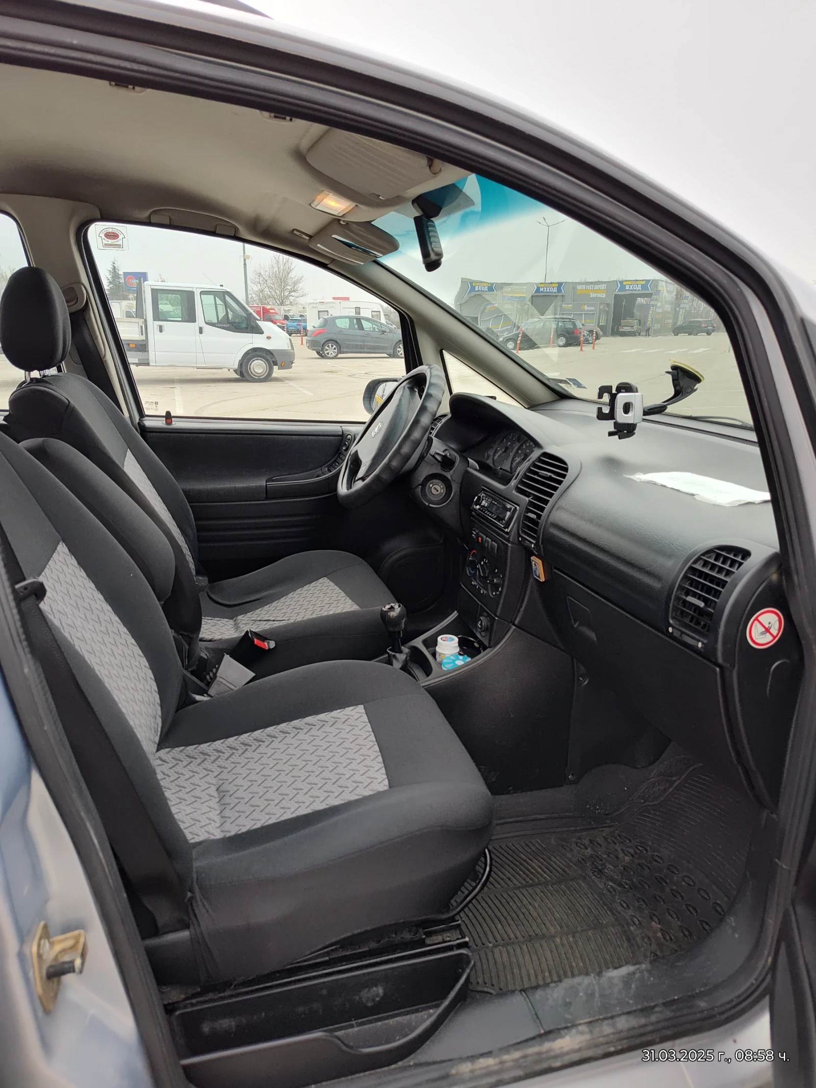 Opel Zafira  - изображение 10