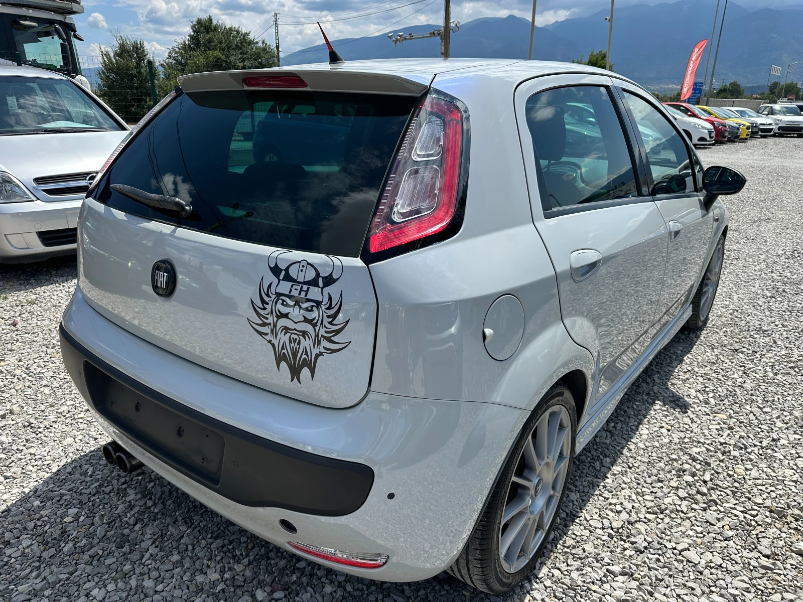 Fiat Punto 1.3Mjet SPORT - изображение 3