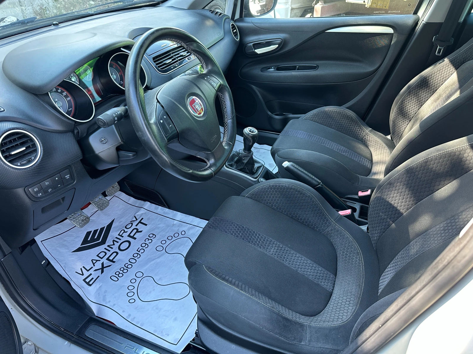 Fiat Punto 1.3Mjet SPORT - изображение 6
