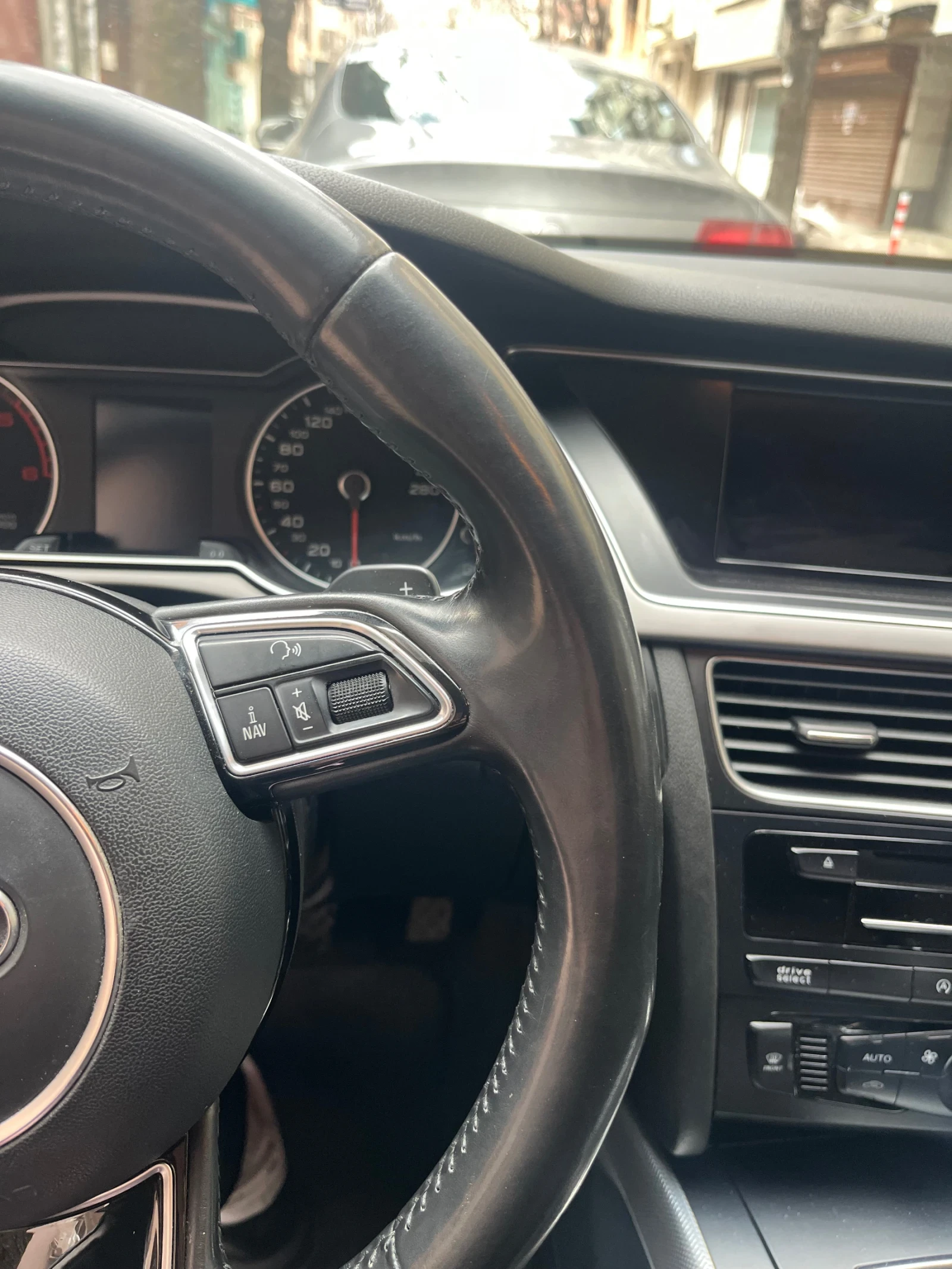 Audi A4 2.0 S Line Quattro  - изображение 6