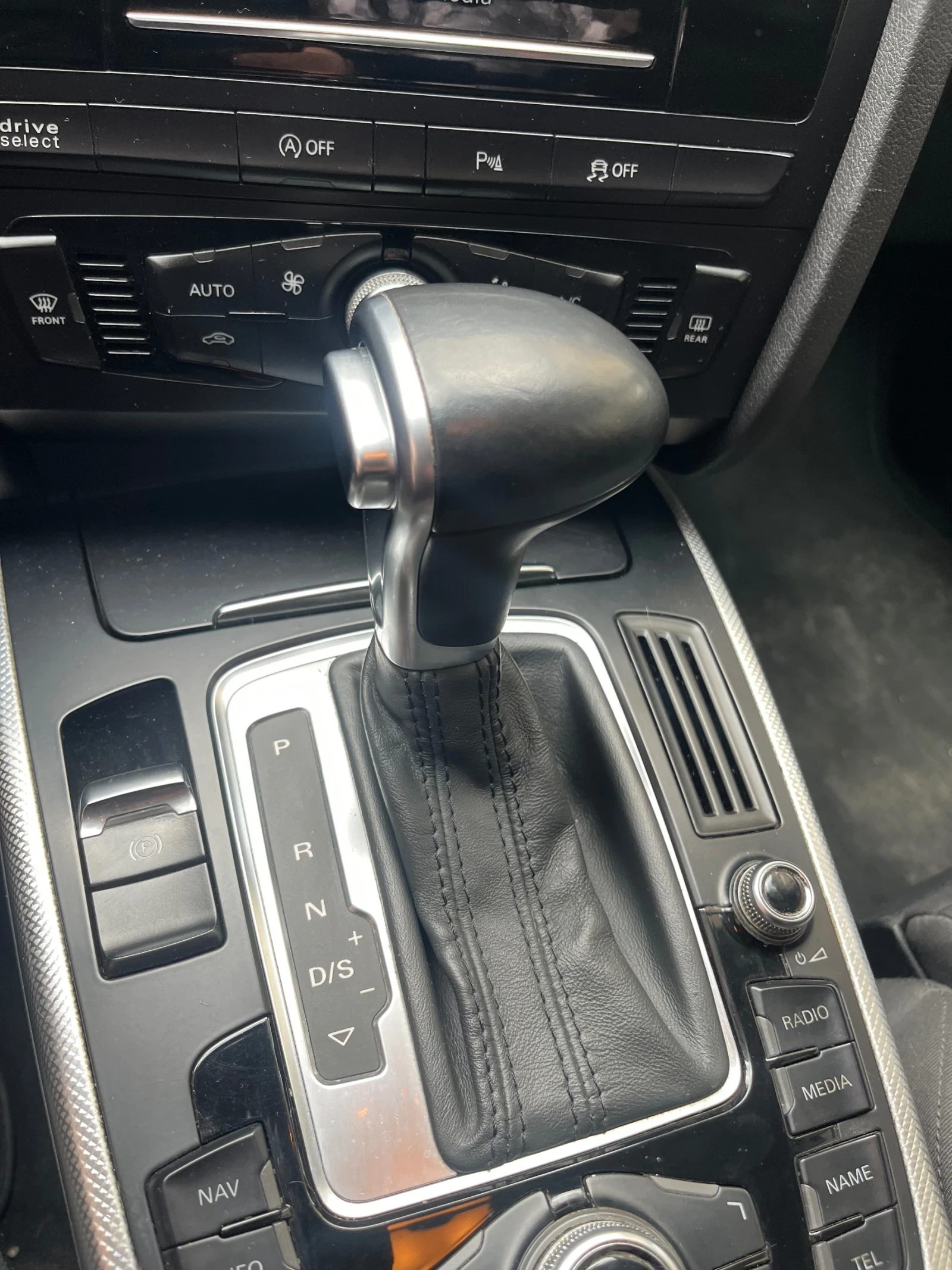 Audi A4 2.0 S Line Quattro  - изображение 9