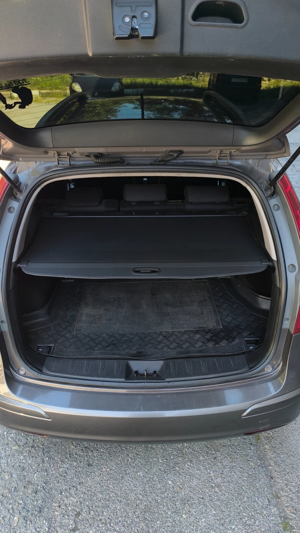 Hyundai I30 1.6crd 90 ..  | Mobile.bg   13